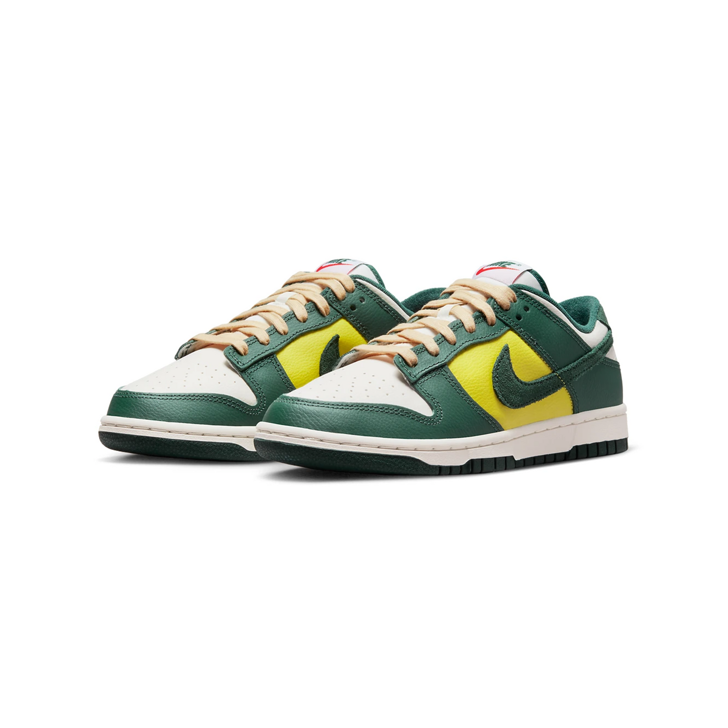 Nike Dunk Low SE Noble Green (W)