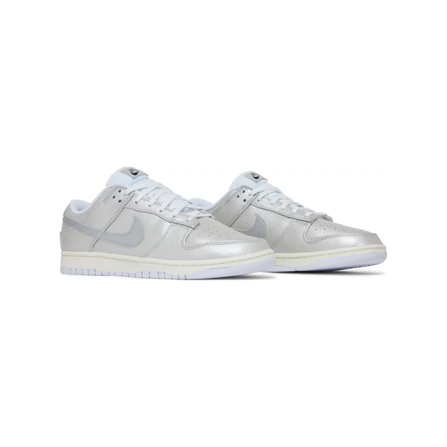 Nike Dunk Low Metallic Silver