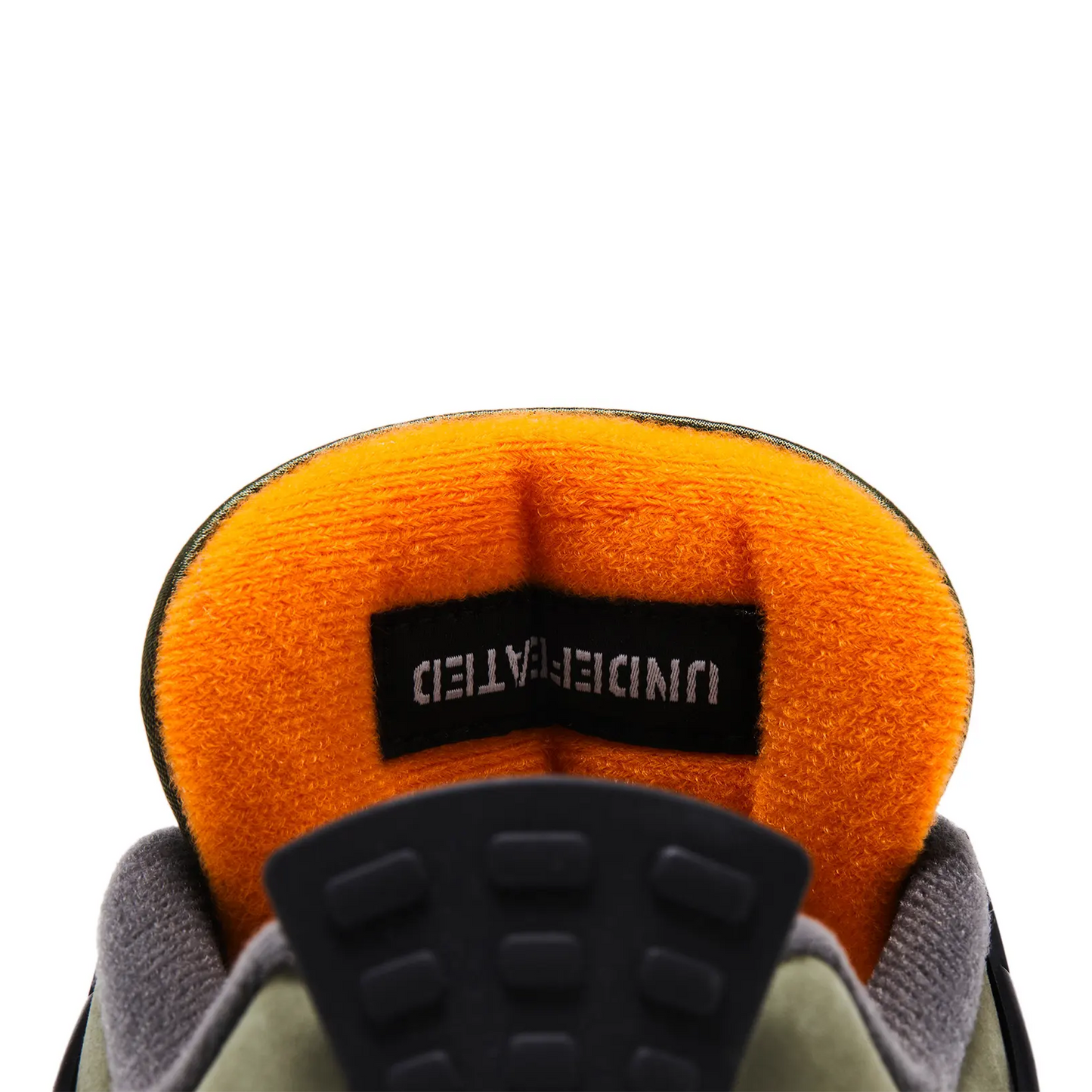 Jordan 4 Retro OG SP Undefeated