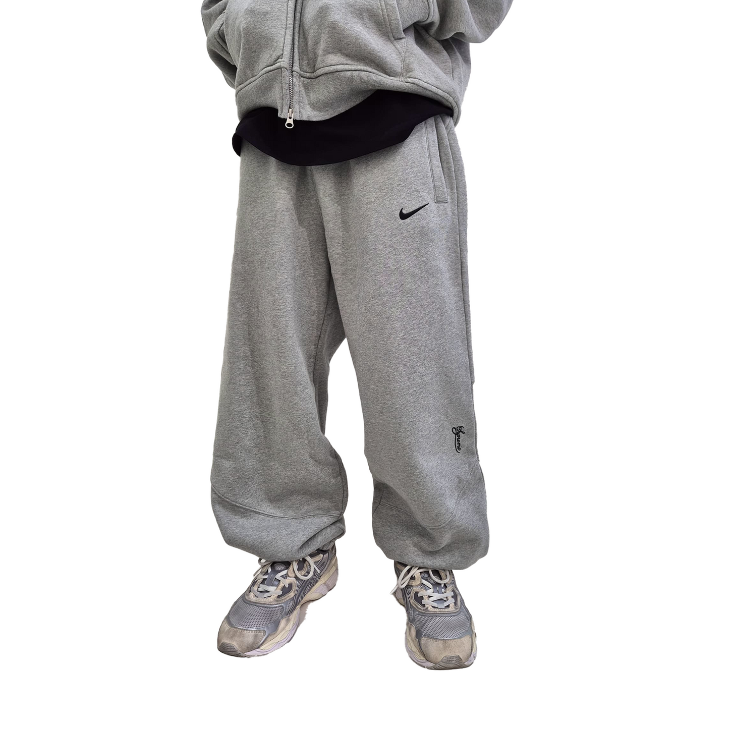 Supreme x Nike Sweatpants Heather Grey (SS25)