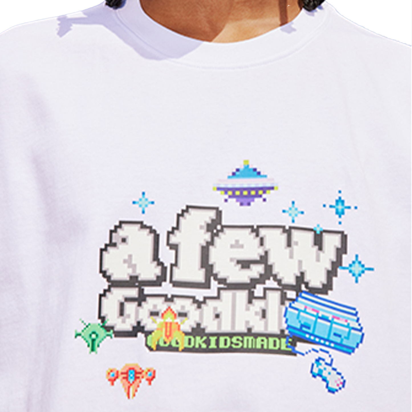 a few Good kids Pixel Game Console Tee White (SS25)