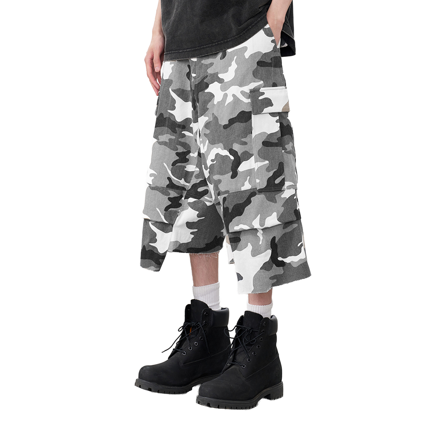 a few Good kids Snow Camouflage Cropped Pants Snow Camo (SS25)