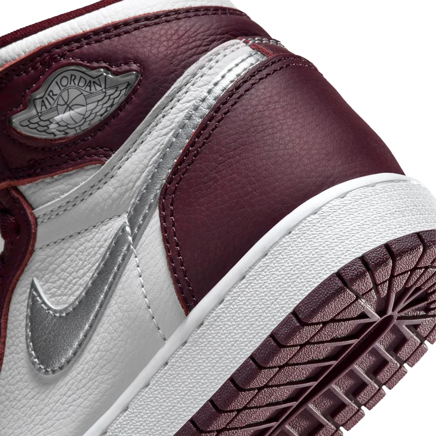 Jordan 1 Retro High OG Bordeaux (GS)
