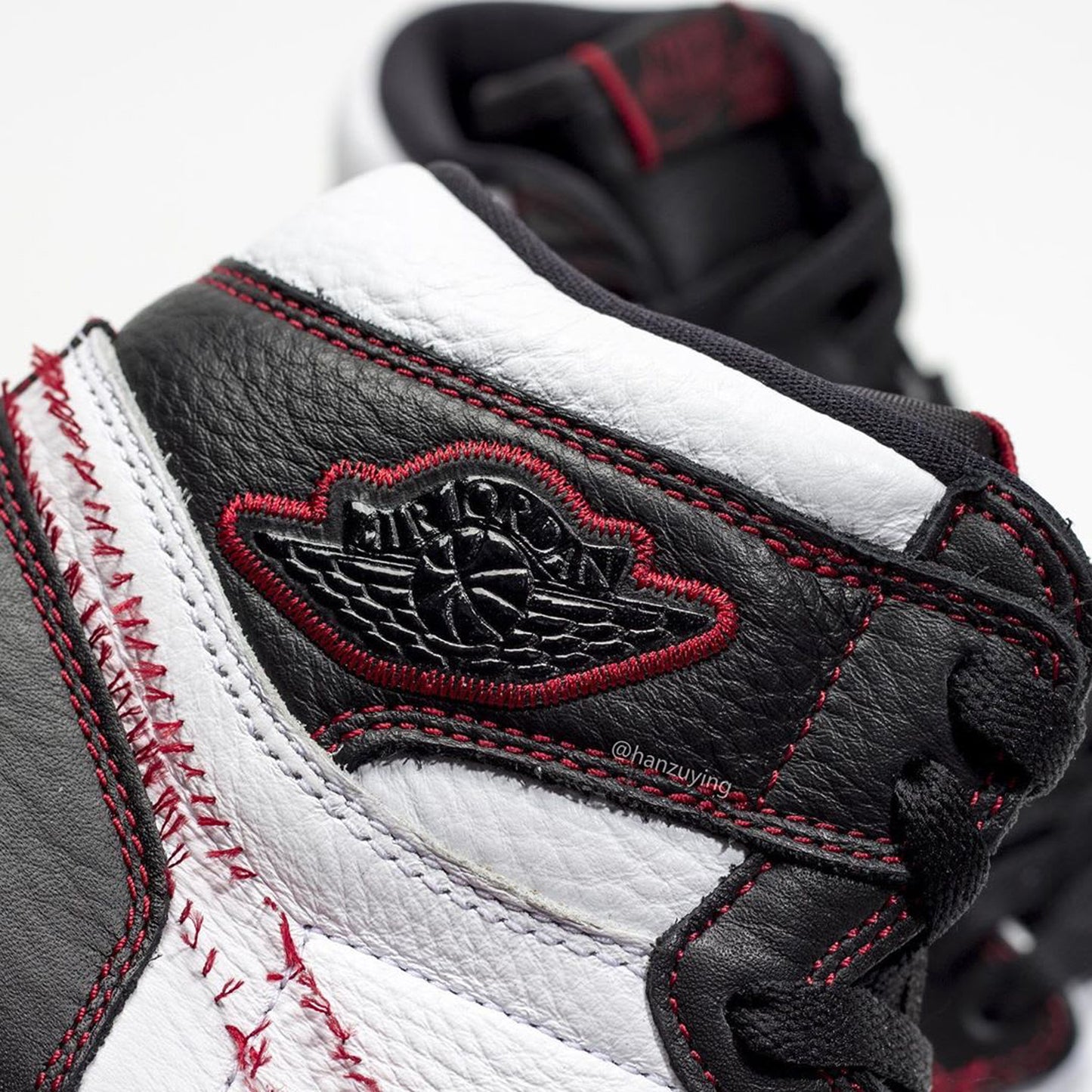 Jordan 1 Retro High Defiant White Black Gym Red