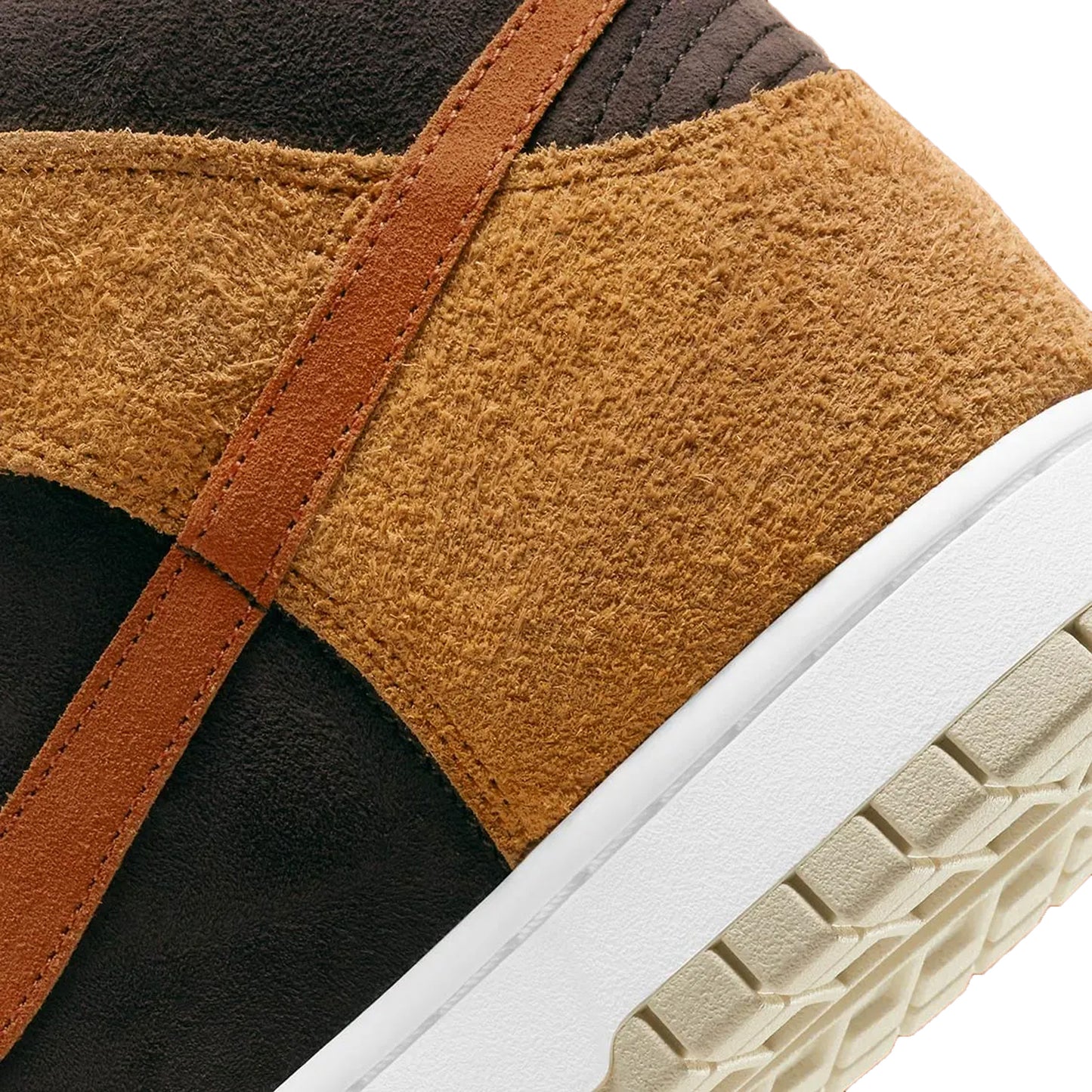 Nike Dunk High PRM Dark Russet