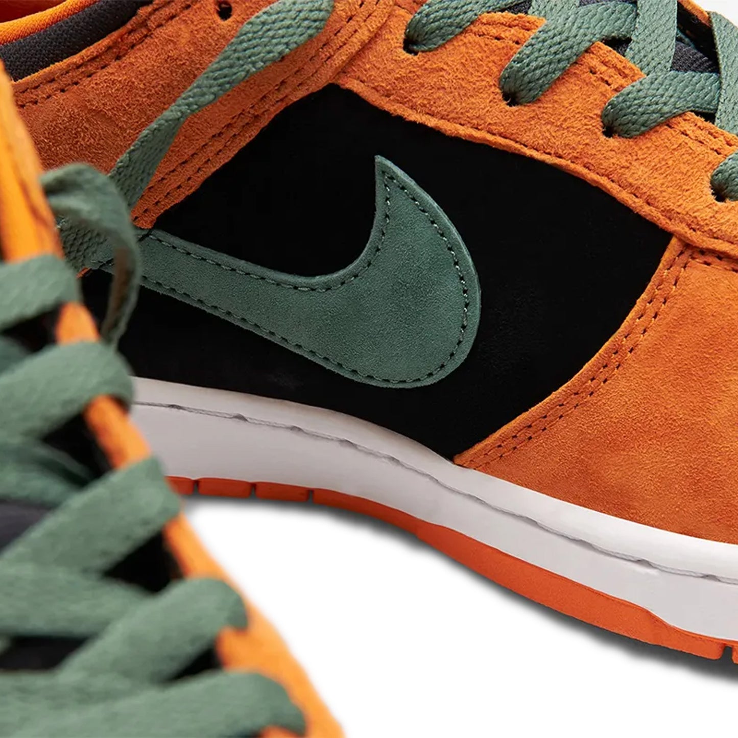Nike Dunk Low Ceramic