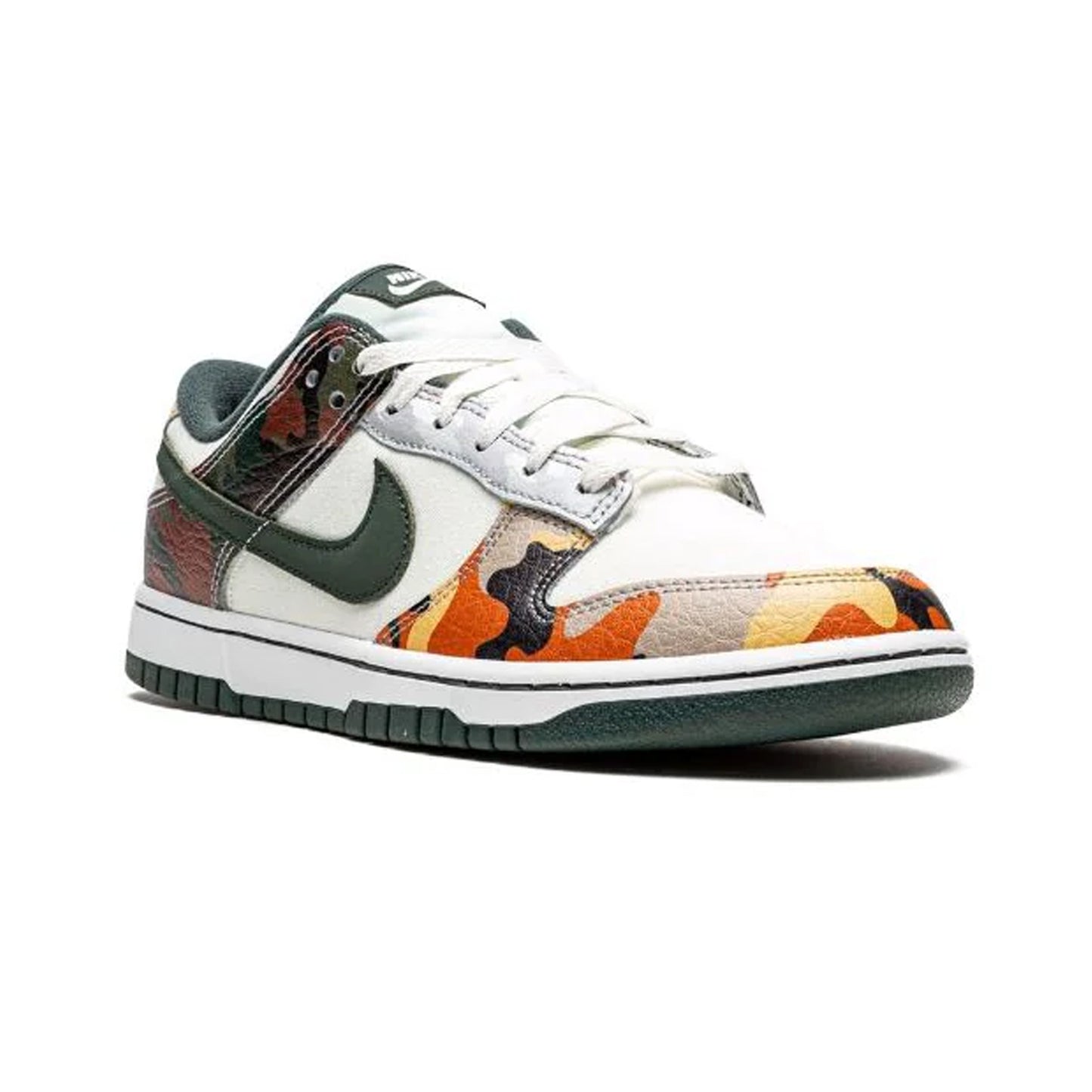 Nike Dunk Low SE Sail Multi-Camo