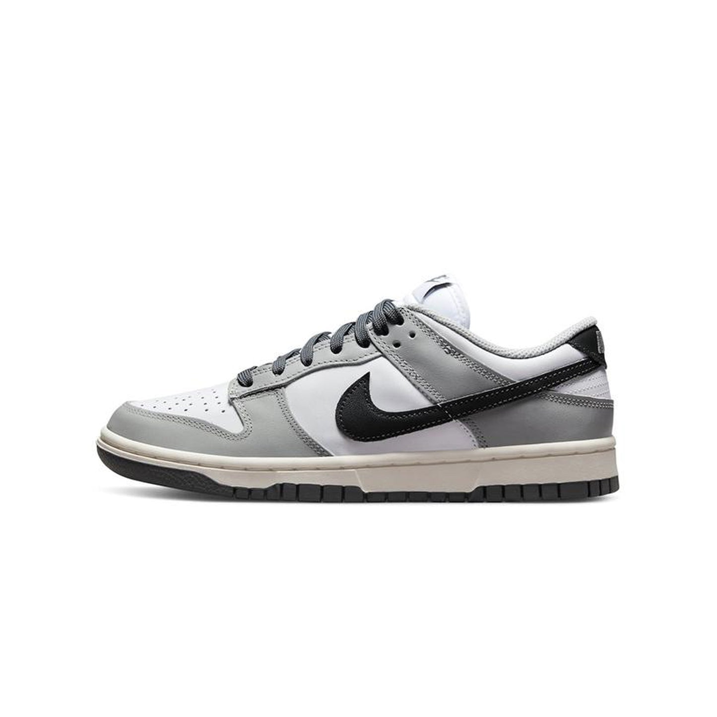 Nike Dunk Low Light Smoke Grey (W)