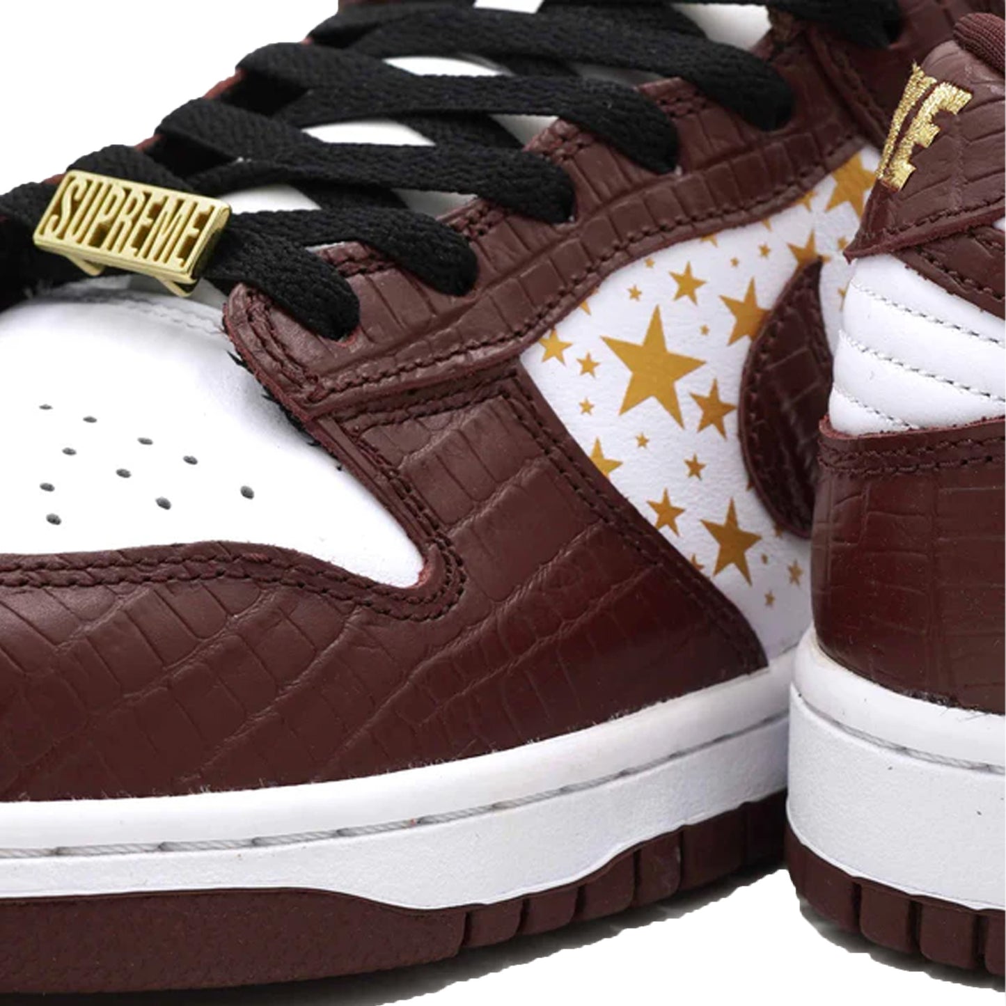Nike SB Dunk Low Supreme Stars Barkroot Brown