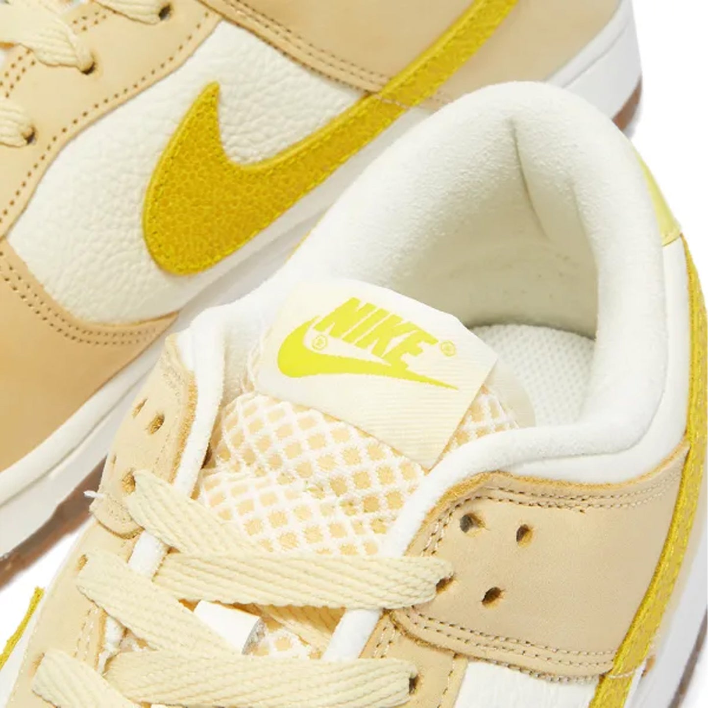 Nike Dunk Low Lemon Drop (W)