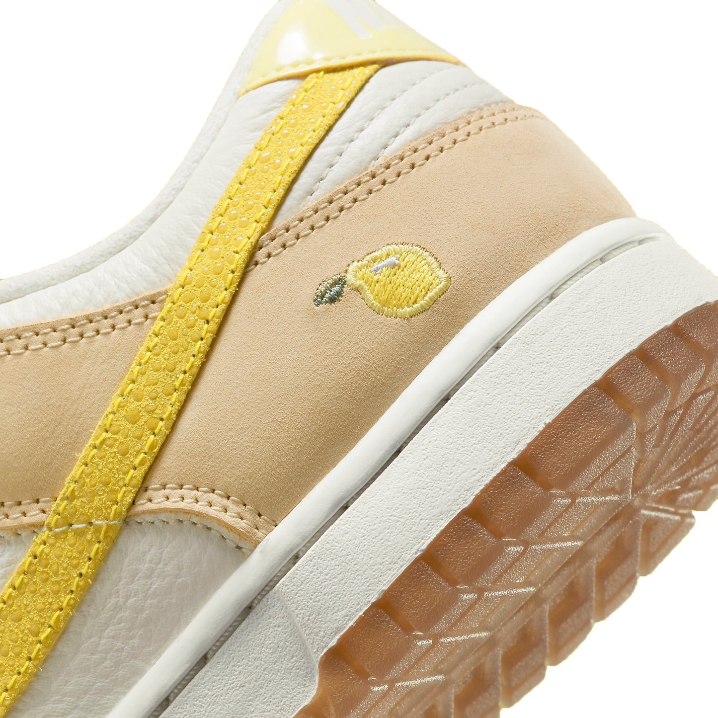 Nike Dunk Low Lemon Drop (W)
