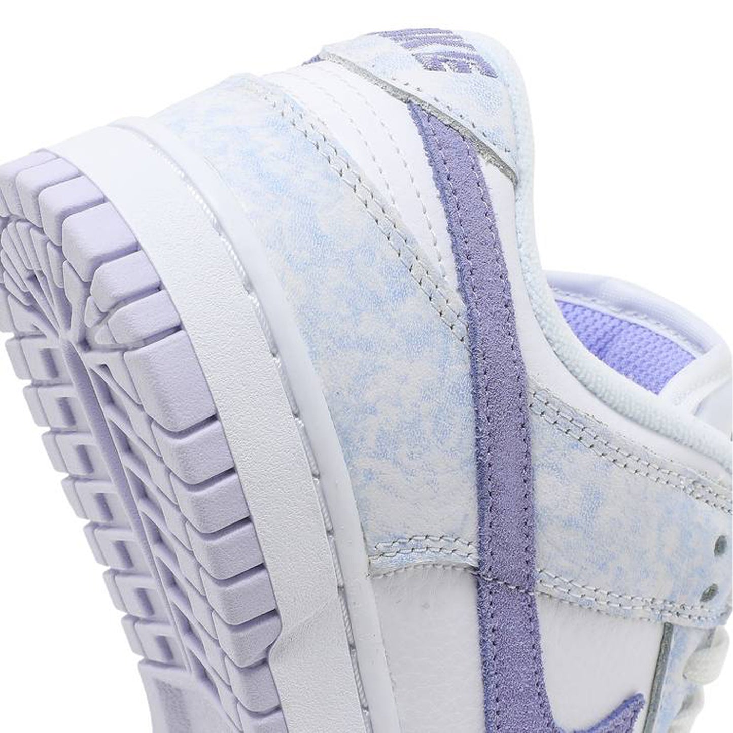 Nike Dunk Low Purple Pulse (W)