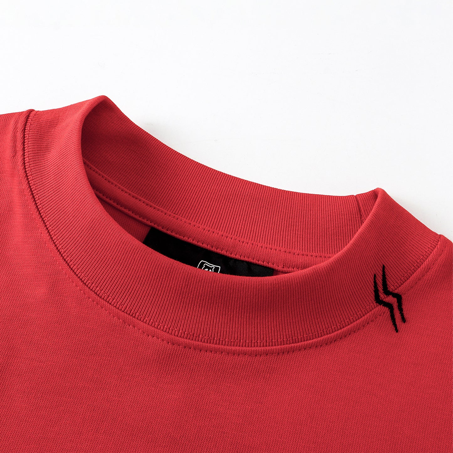 SLOWDOWN Rari Tee Merah (SS26)