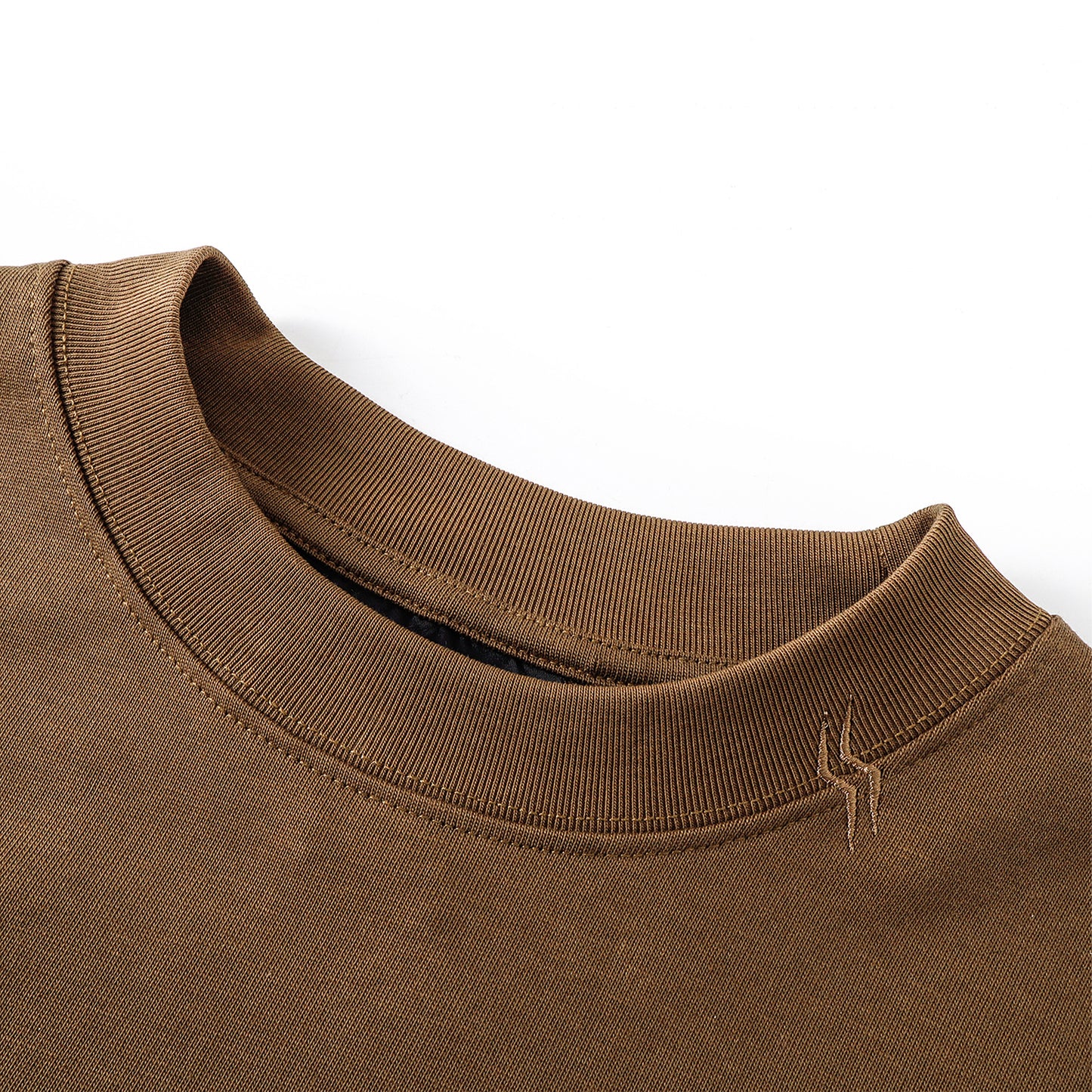 SLOWDOWN Gentle Pony Tee Brown (SS26)