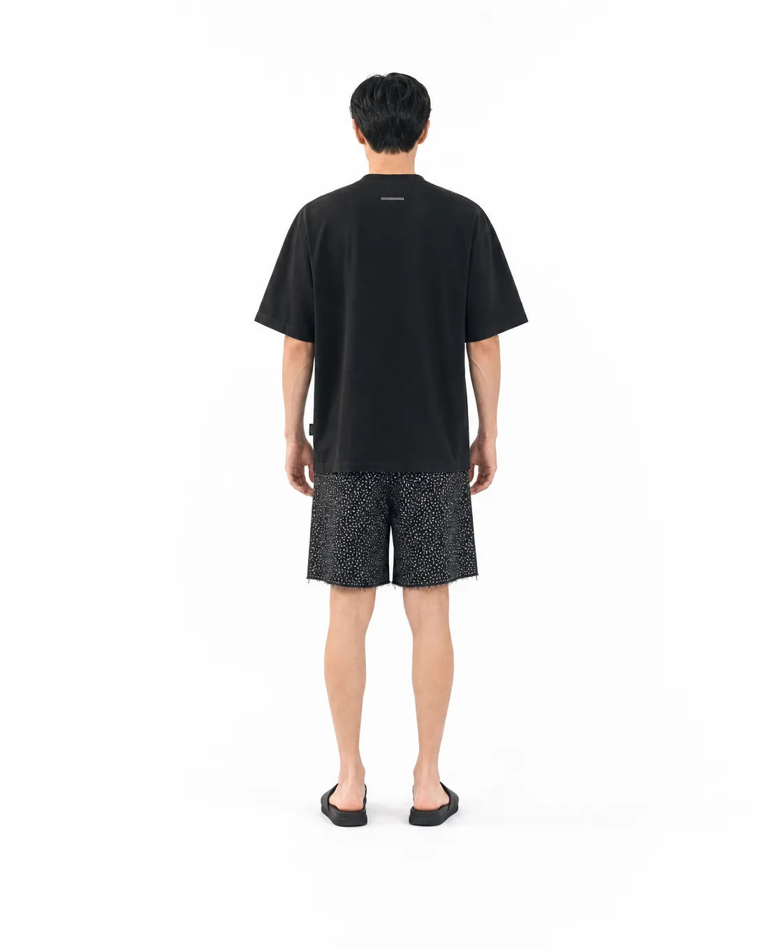 SLOWDOWN QIXI Exclusive 3D Heart Beaded & Rhinestone Embellished Black Tee (SS26)