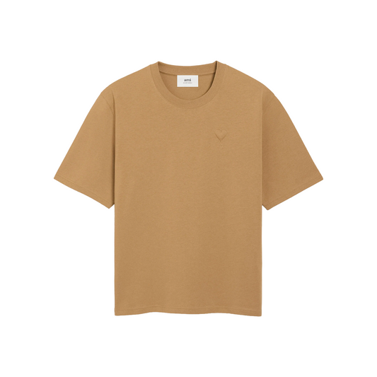 AMI PARIS Big Embossed ADC Tee Camel (FW25)