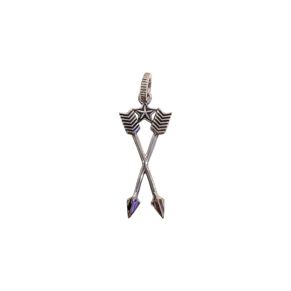 CODY SANDERSON Medium Double Arrow Start Pendant Silver (SS25)