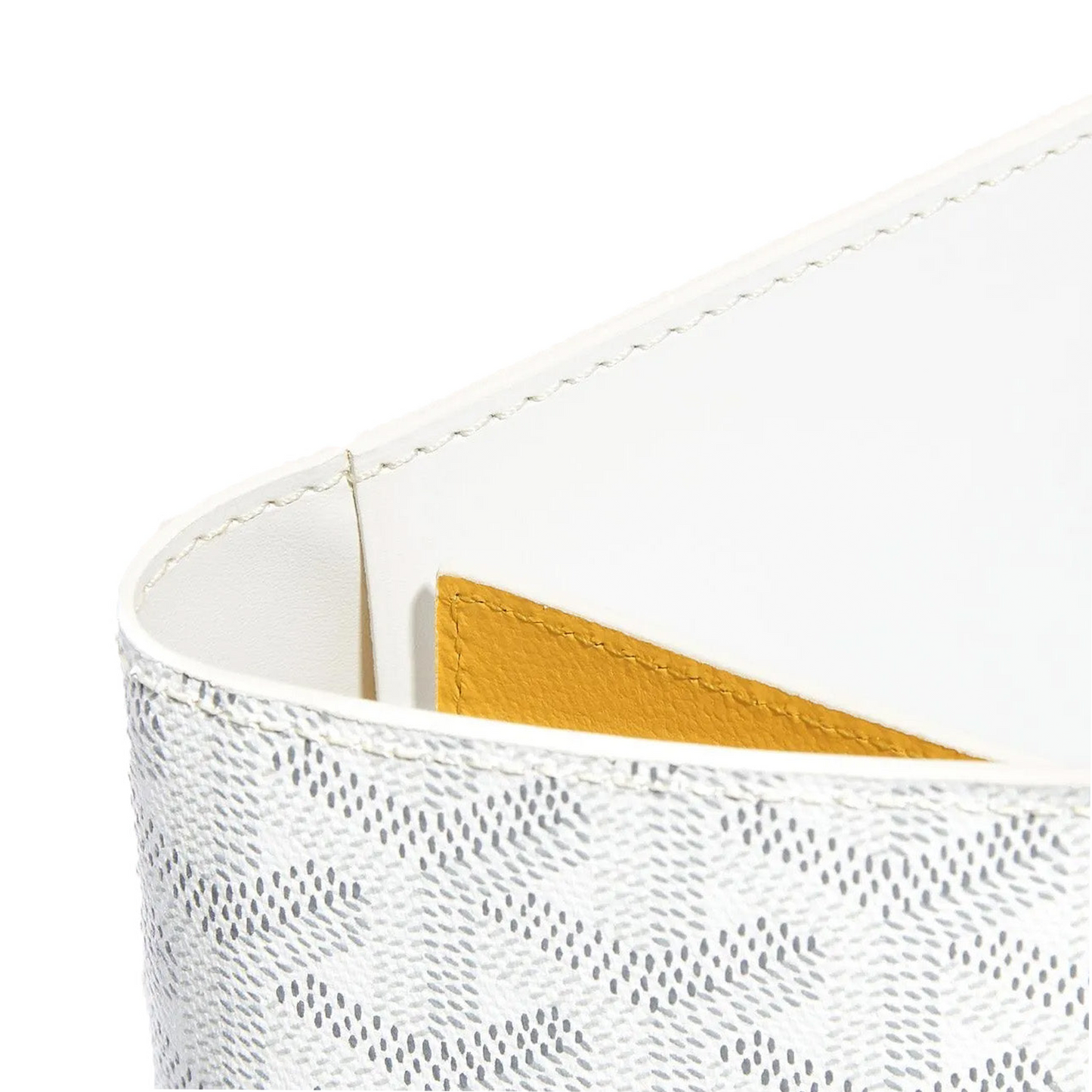 GOYARD Grenelle Passport Cover White (SS24)