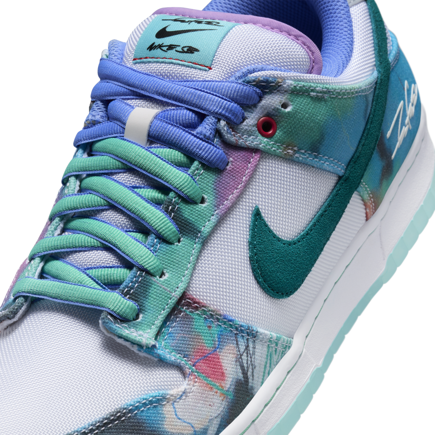 Nike SB Dunk Low Futura Laboratories Bleached Aqua