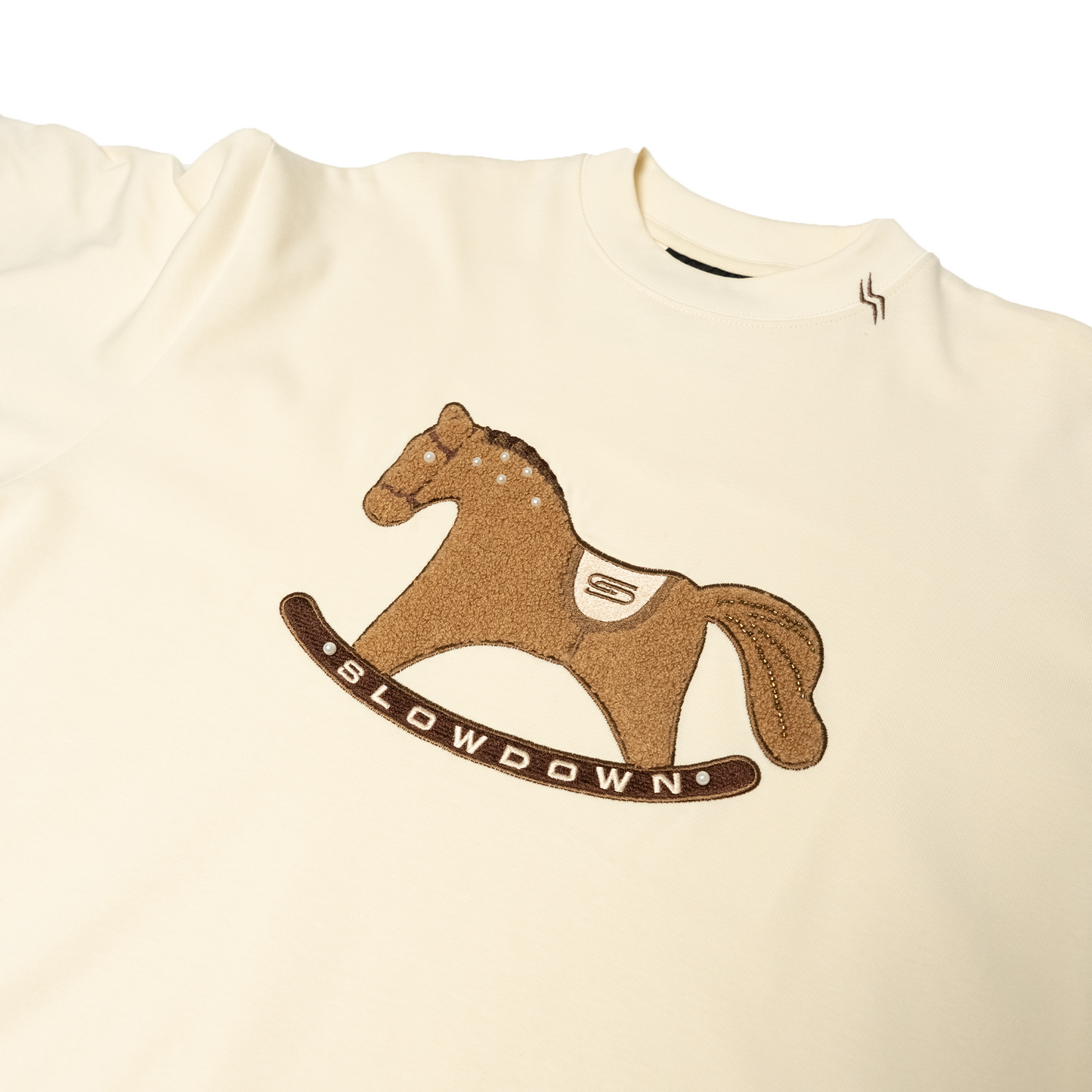 SLOWDOWN Gentle Pony Tee Cream (SS26)