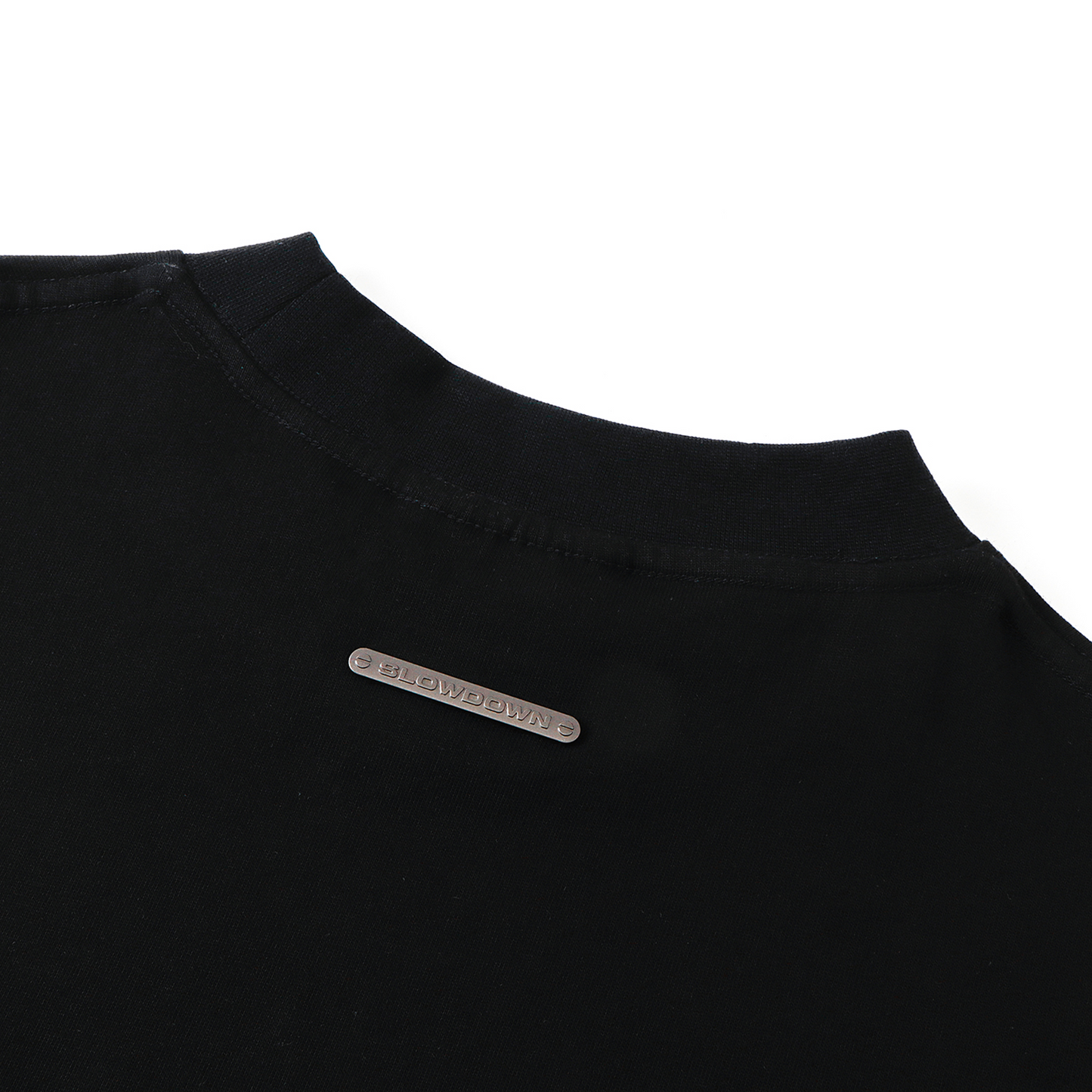 SLOWDOWN QIXI Exclusive 3D Heart Beaded & Rhinestone Embellished Black Tee (SS26)