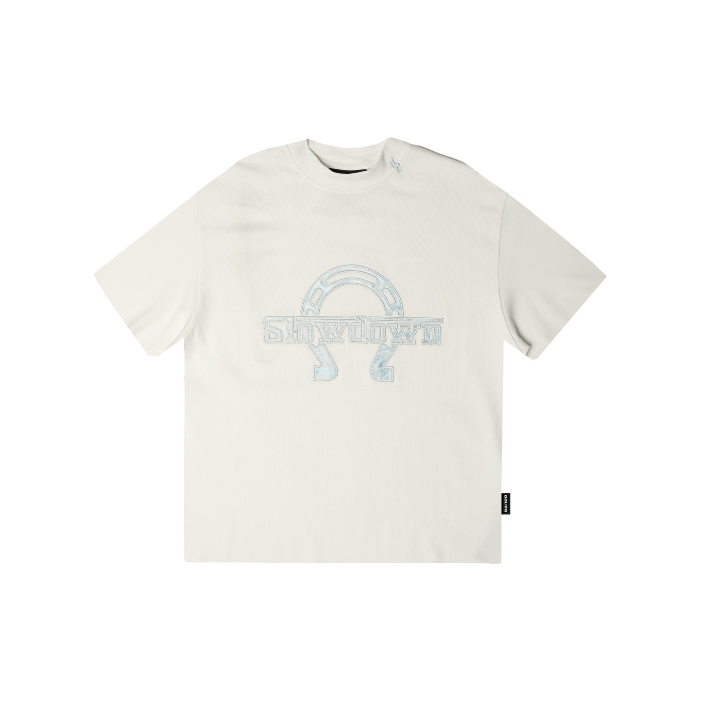 SLOWDOWN Equine Shoe Tee White (SS26) - Secret Edition