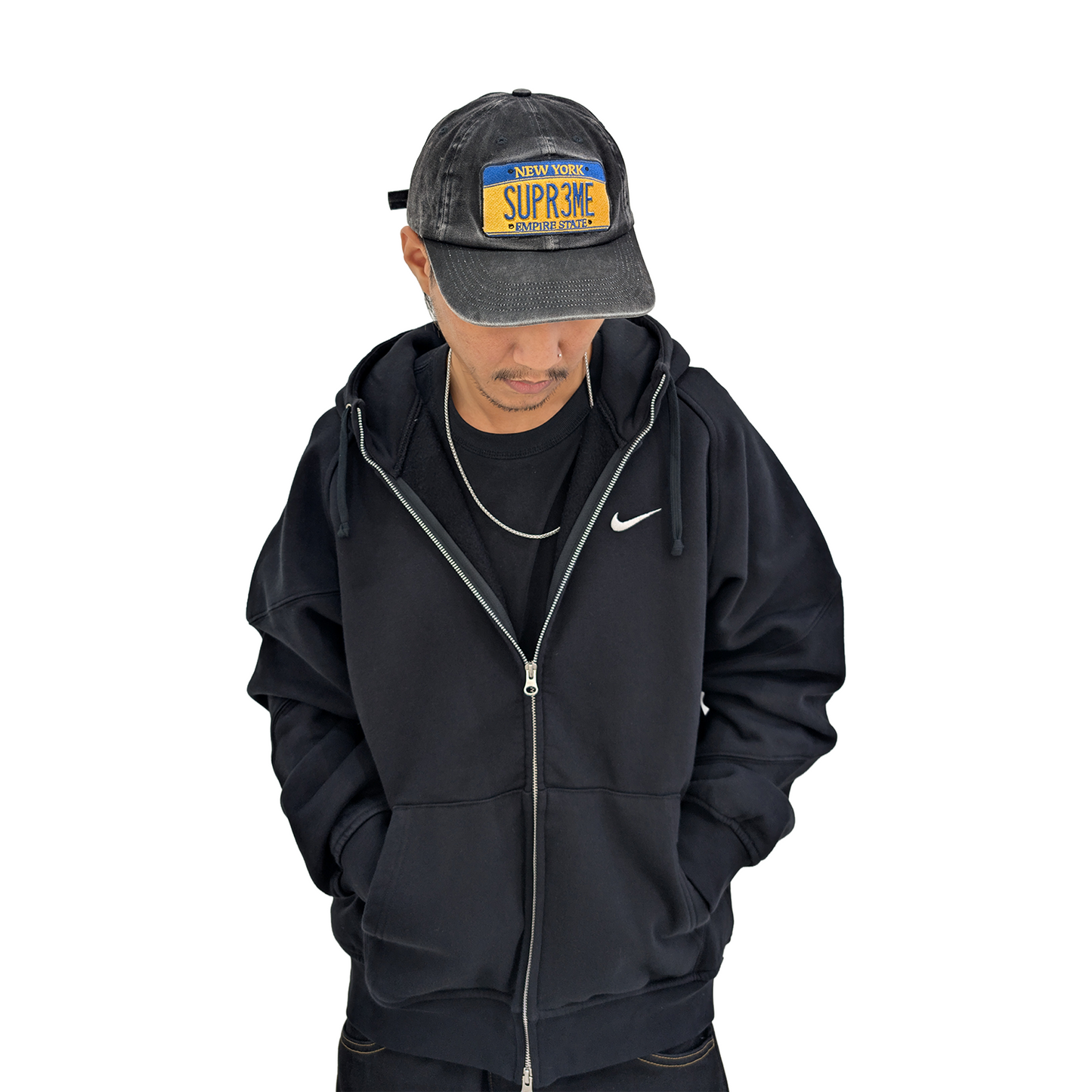 Supreme License Plate 6-Panel Cap Black (SS25) – STEALPLUG KL