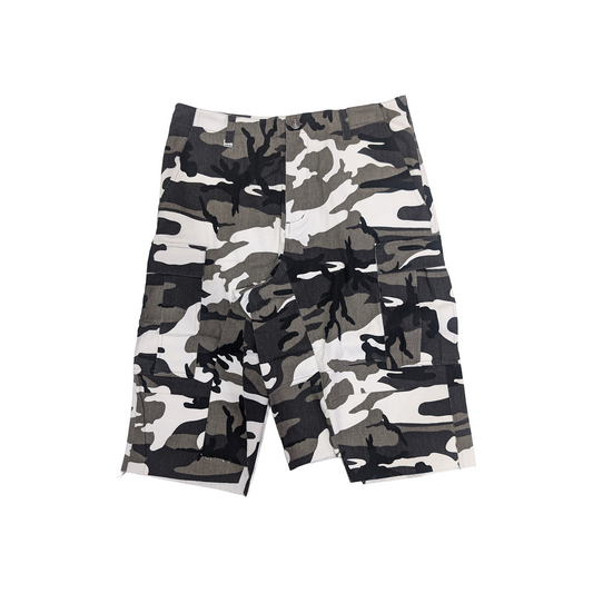 a few Good kids Snow Camouflage Cropped Pants Snow Camo (SS25)