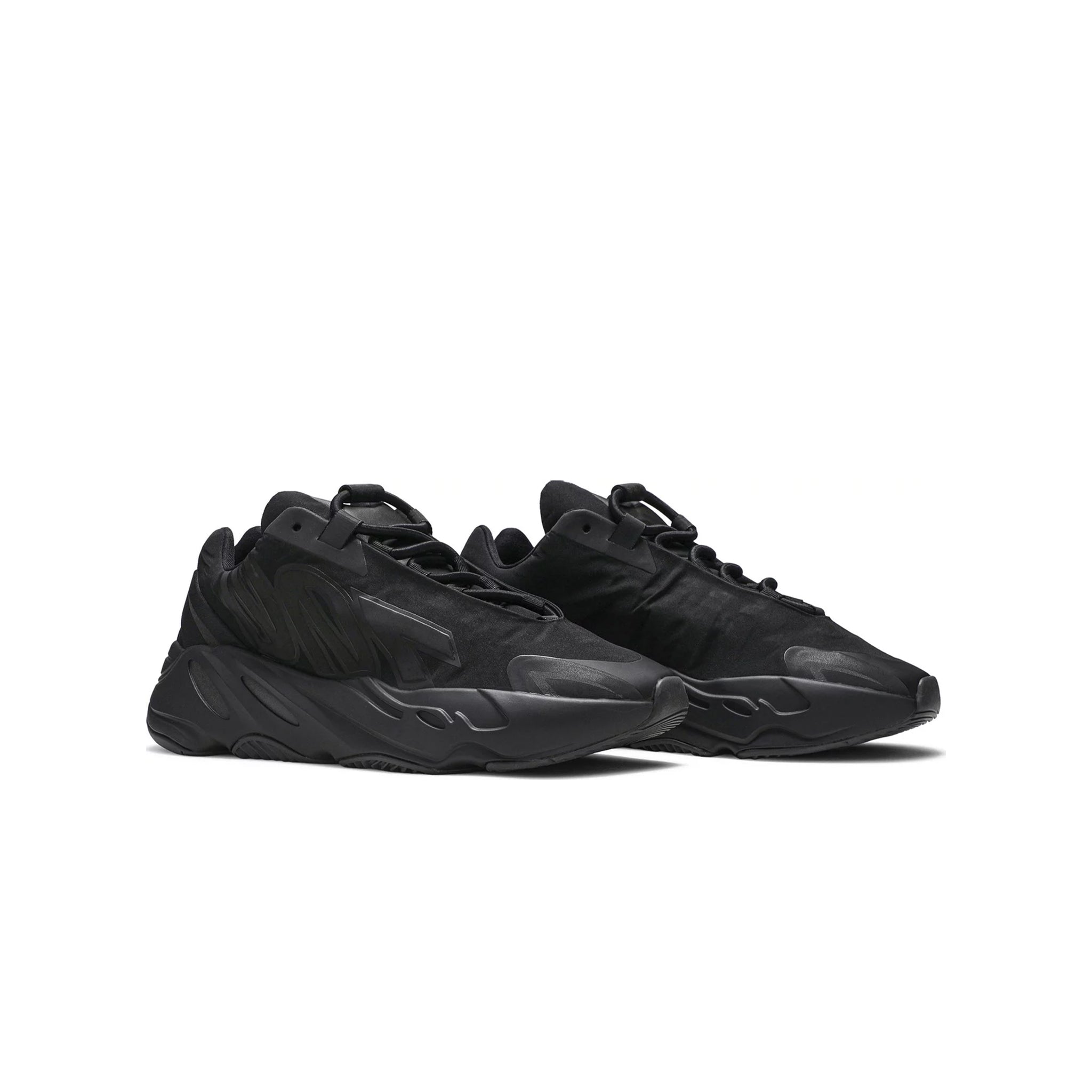 Yeezy 700 store triple black v2