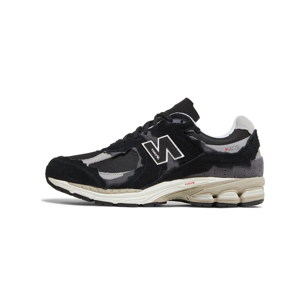New Balance 2002R Protection Pack Black Grey