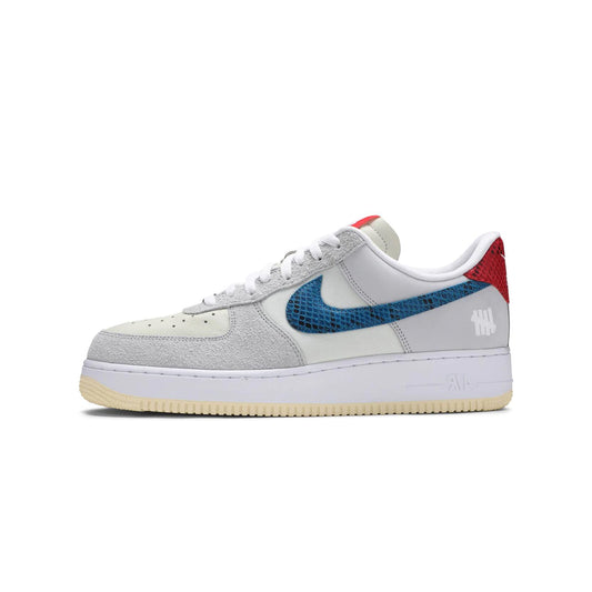 Nike Air Force 1 Low SP Undefeated 5 On It Dunk vs. AF1