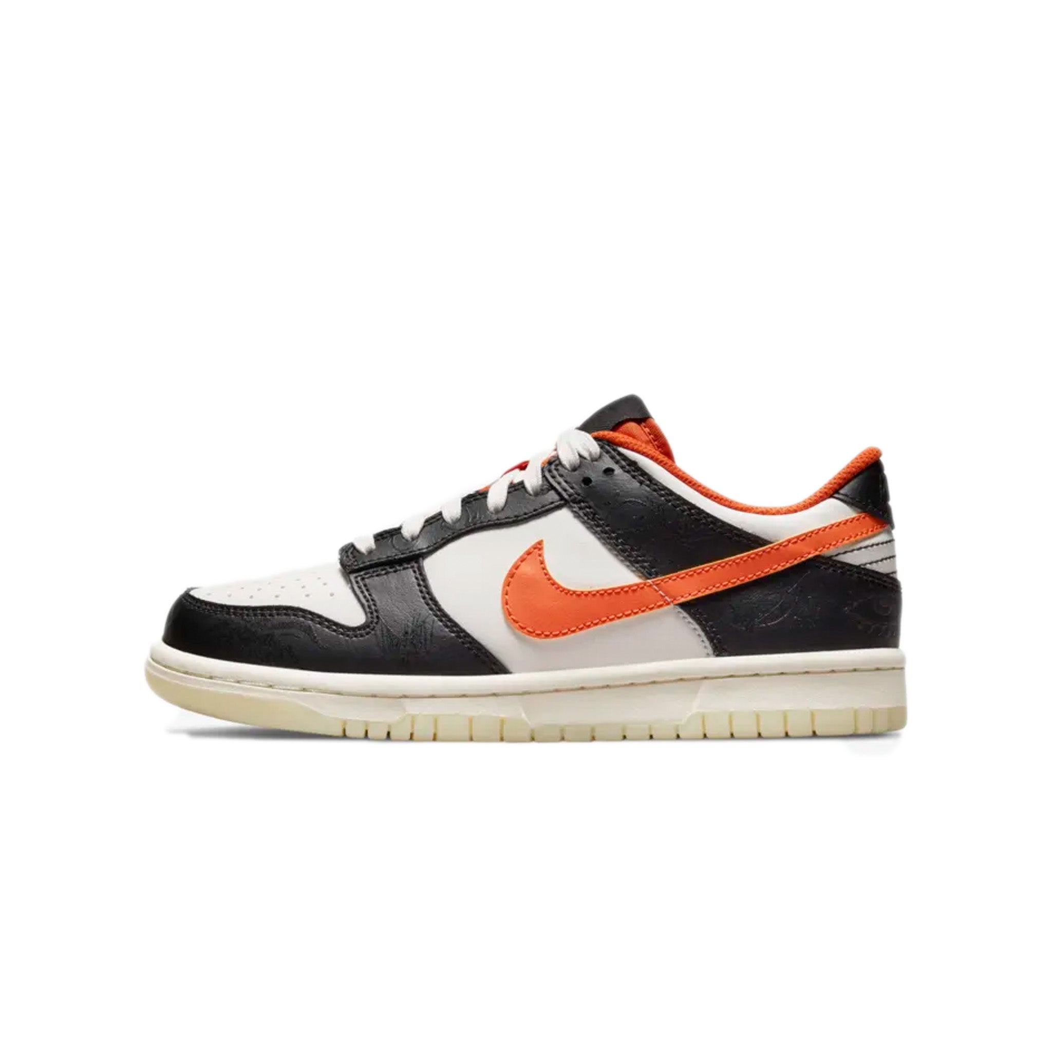 Nike Dunk Low PRM Halloween STEALPLUG KL