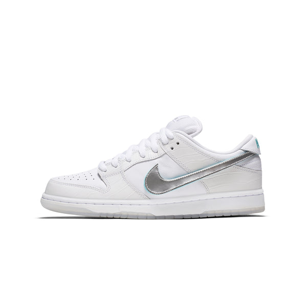 Nike SB Dunk Low Diamond Supply Co White Diamond
