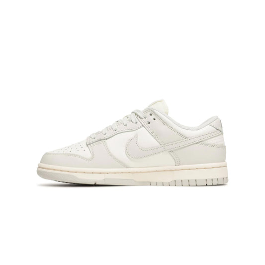 Nike Dunk Low Sail Light Bone (W)