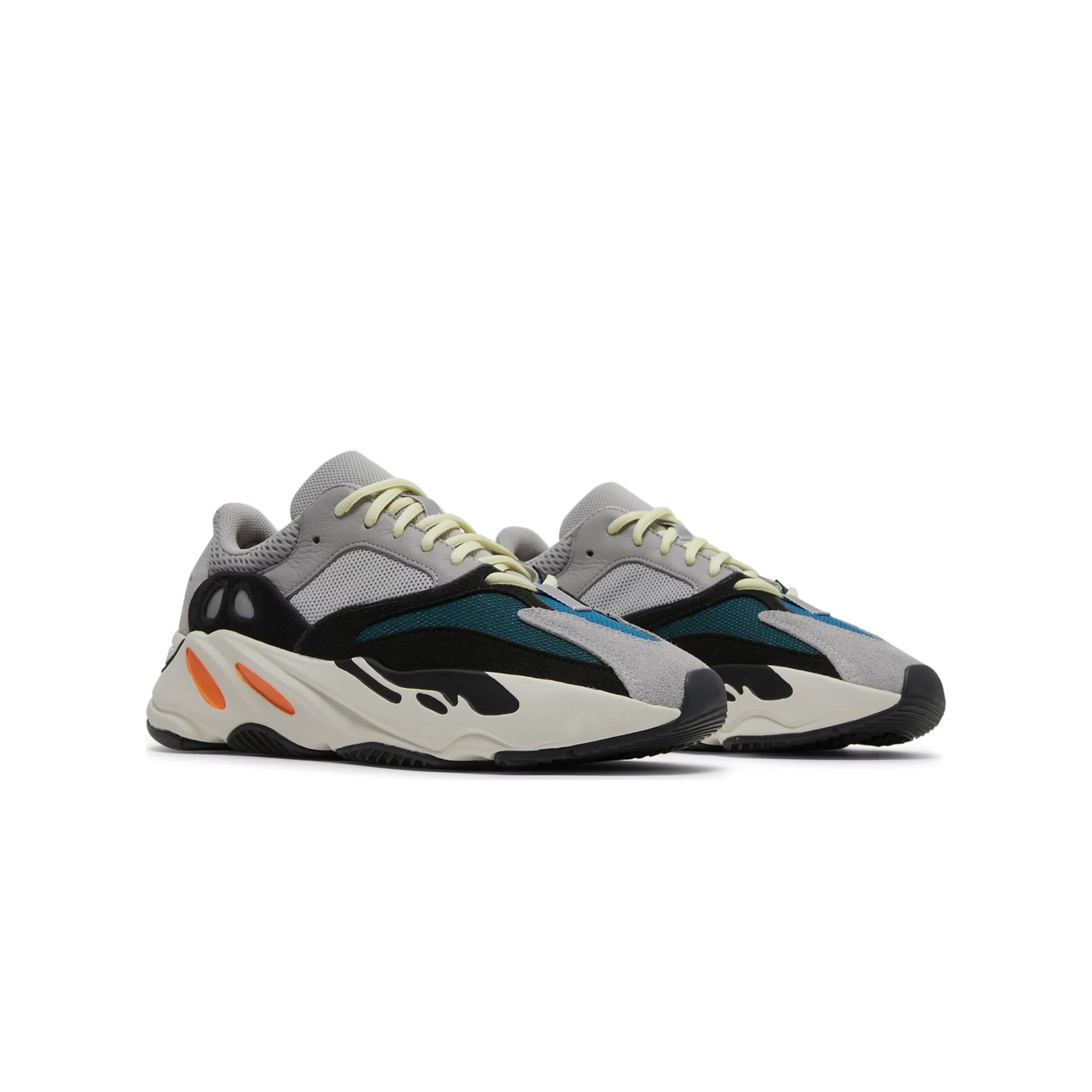 Men's yeezy boost shop wave runner 700 gucci